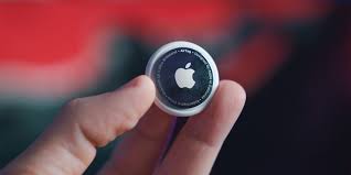 How does Apple innovate in product design and technology?